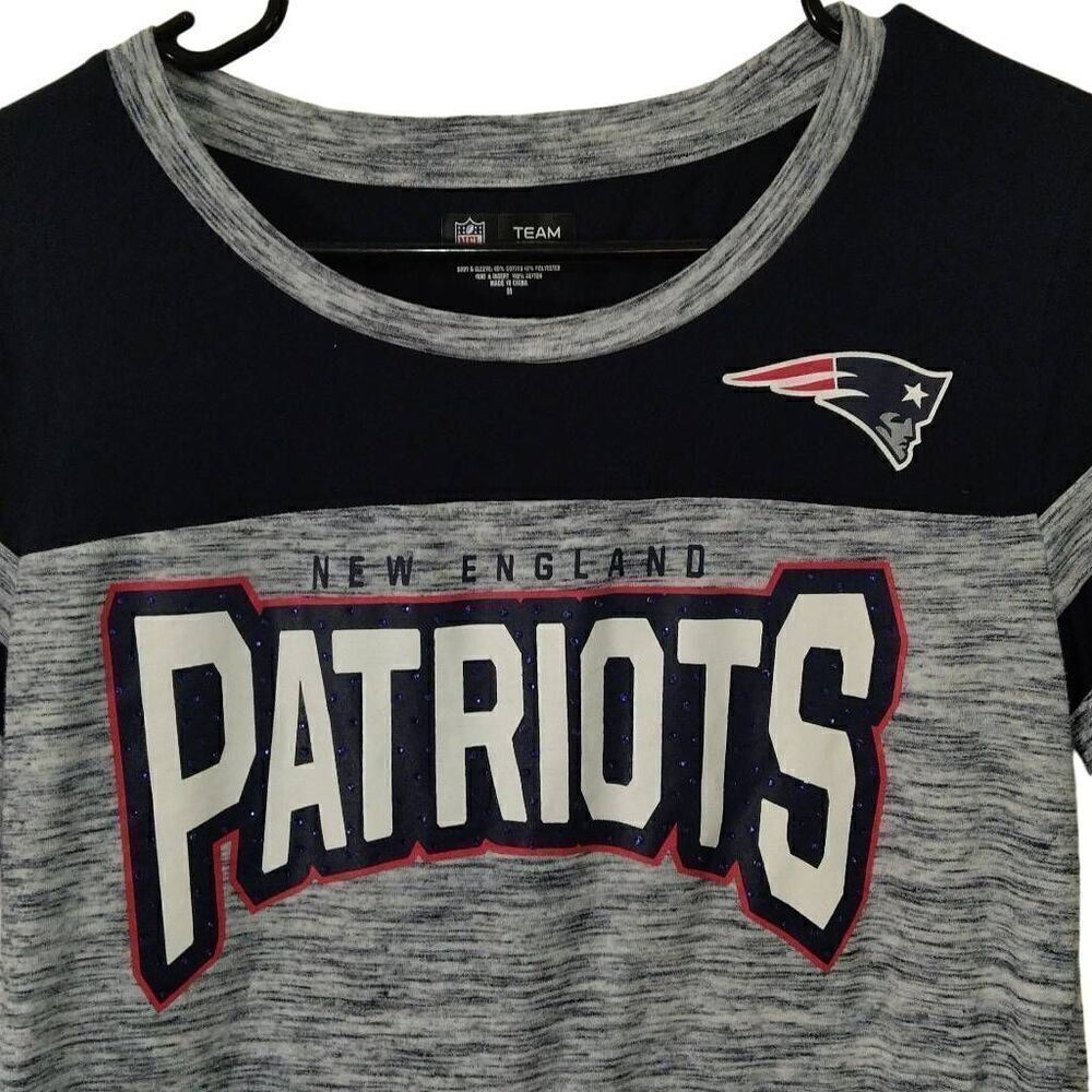 NFL, Team Apparel, Women's NE Patriots Tshirt, Medium